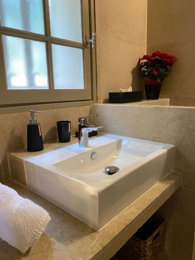 ル・ボーセ La Bastide Du Beausset-Vieux Bed & Breakfast エクステリア 写真